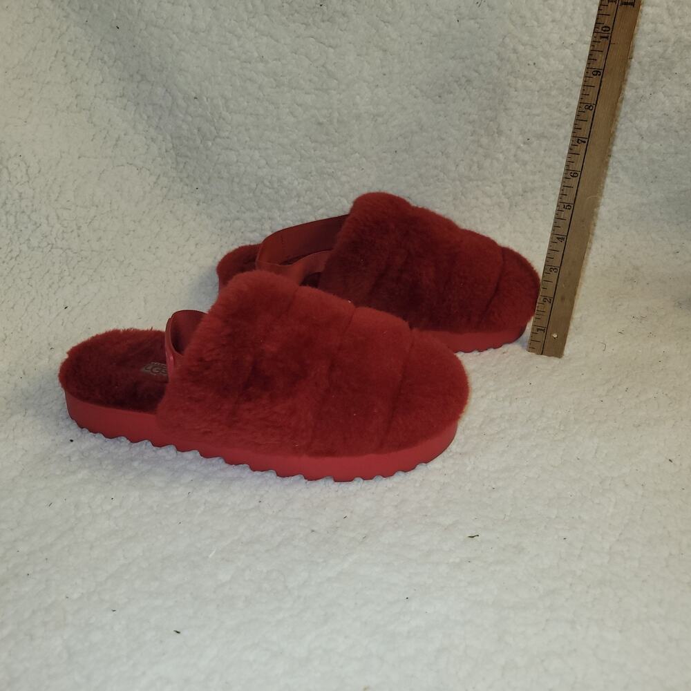 UGG‎ Fluff Oh Yea Robe Red Sheepskin Fur Slippers Slides Sandals Size 9